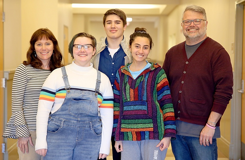 Front row, from left, Georgia Wood and Ana Sofia Licona Luque are among the East Mississippi Community College students who placed in a statewide art competition, as is Samuel Gibson, middle back row. Their EMCC art instructors are, Cindy Buob, far left, and Scott Baine, far right. Not pictured is Dan Joyner, a student on EMCC’s Scooba campus, who is also among the winners. Wood is also enrolled at the Golden Triangle Early College High School. Front row, from left, Georgia Wood and Ana Sofia Licona Luque are among the East Mississippi Community College students who placed in a statewide art competition, as is Samuel Gibson, middle back row. Their EMCC art instructors are, Cindy Buob, far left, and Scott Baine, far right. Not pictured is Dan Joyner, a student on EMCC’s Scooba campus, who is also among the winners. Wood is also enrolled at the Golden Triangle Early College High School.
